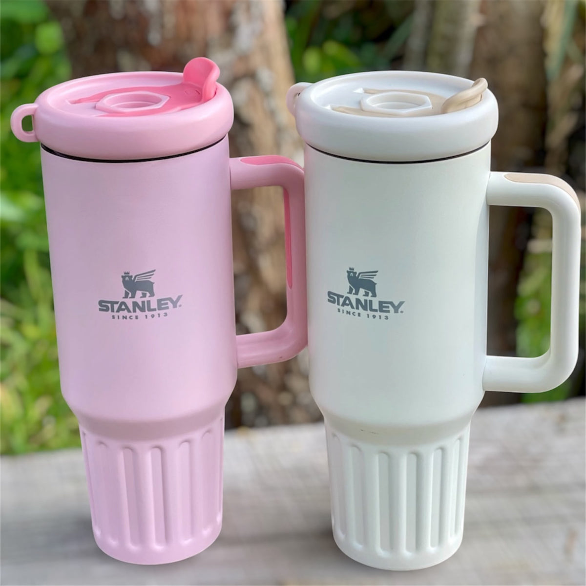 Vaso Térmico 1200 ml con Asa y sorbito